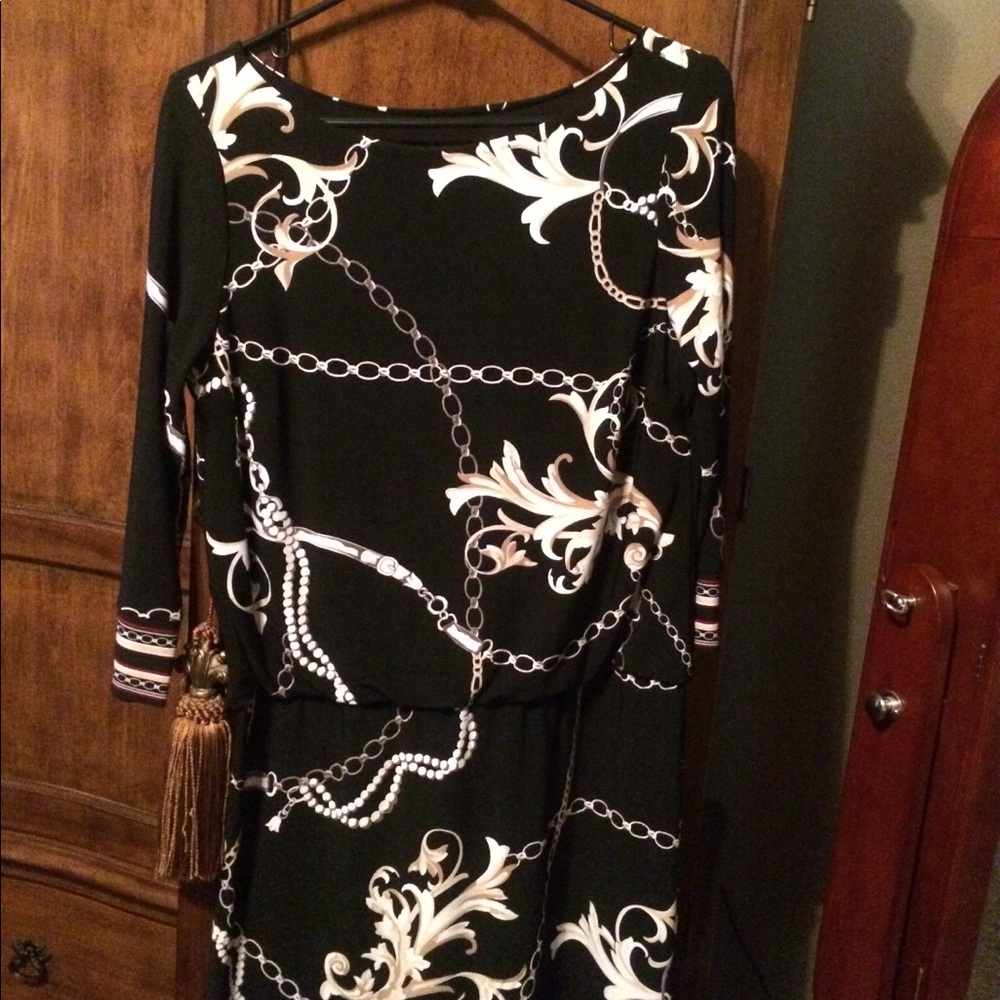 White House Black Market dress - light wear