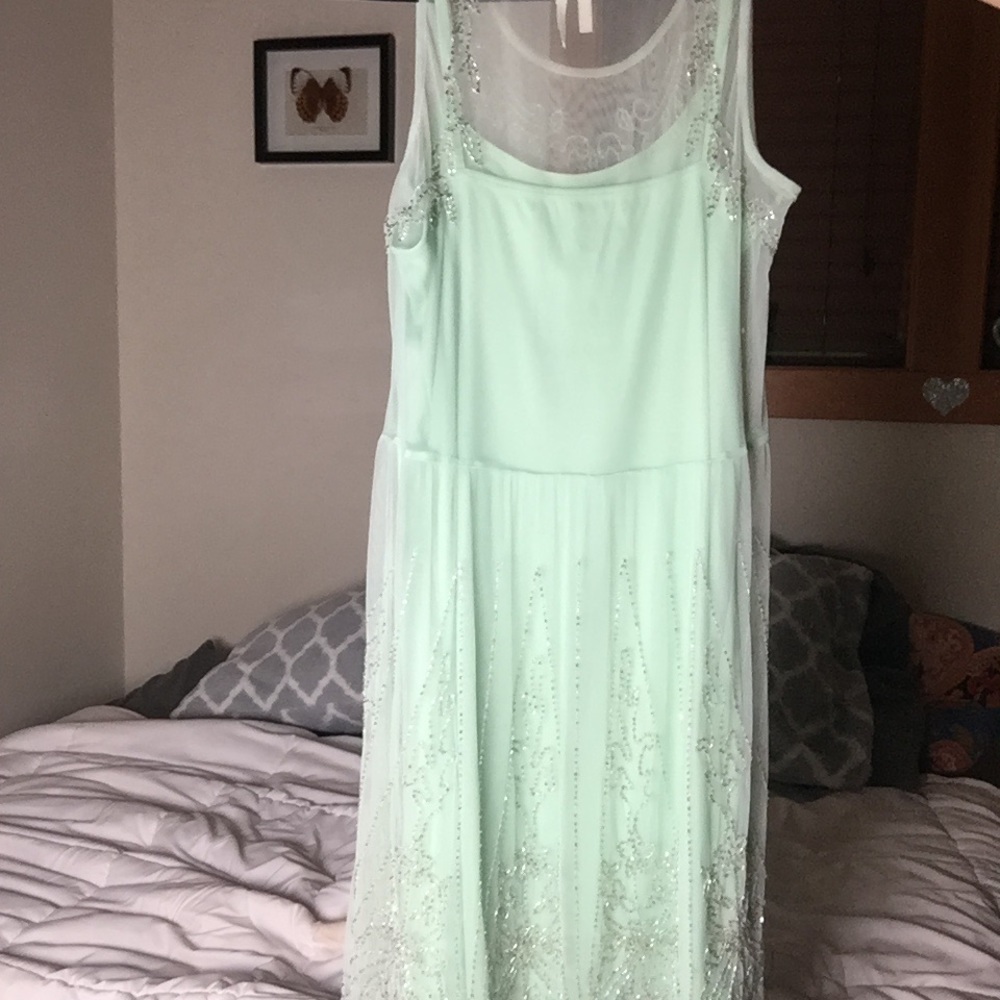 Frenchi mint green dress