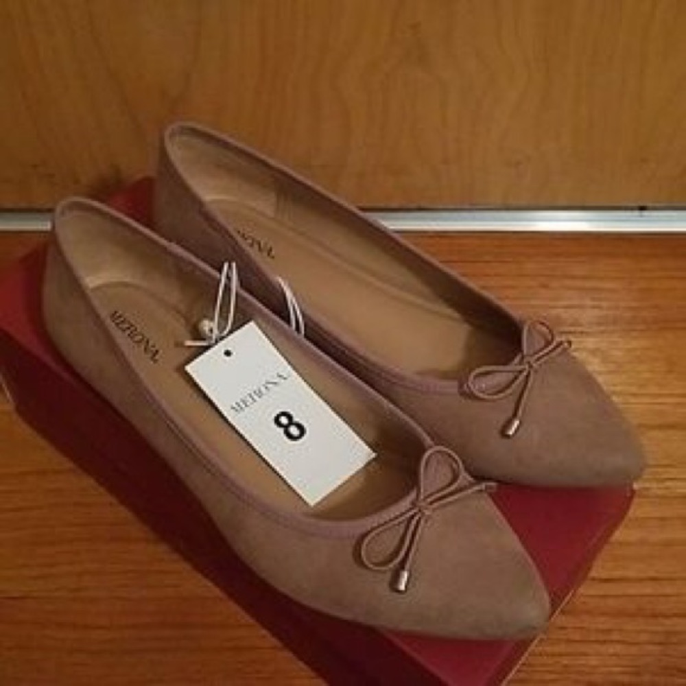 🌟NWT🌟 Merona tan suede flats