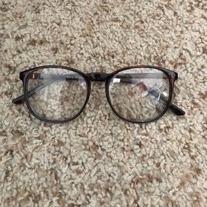 No prescription glasses