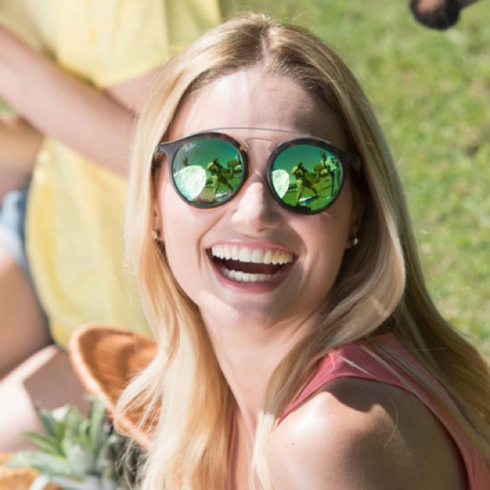 Ray-Ban Unisex RB4256 46mm Sunglasses