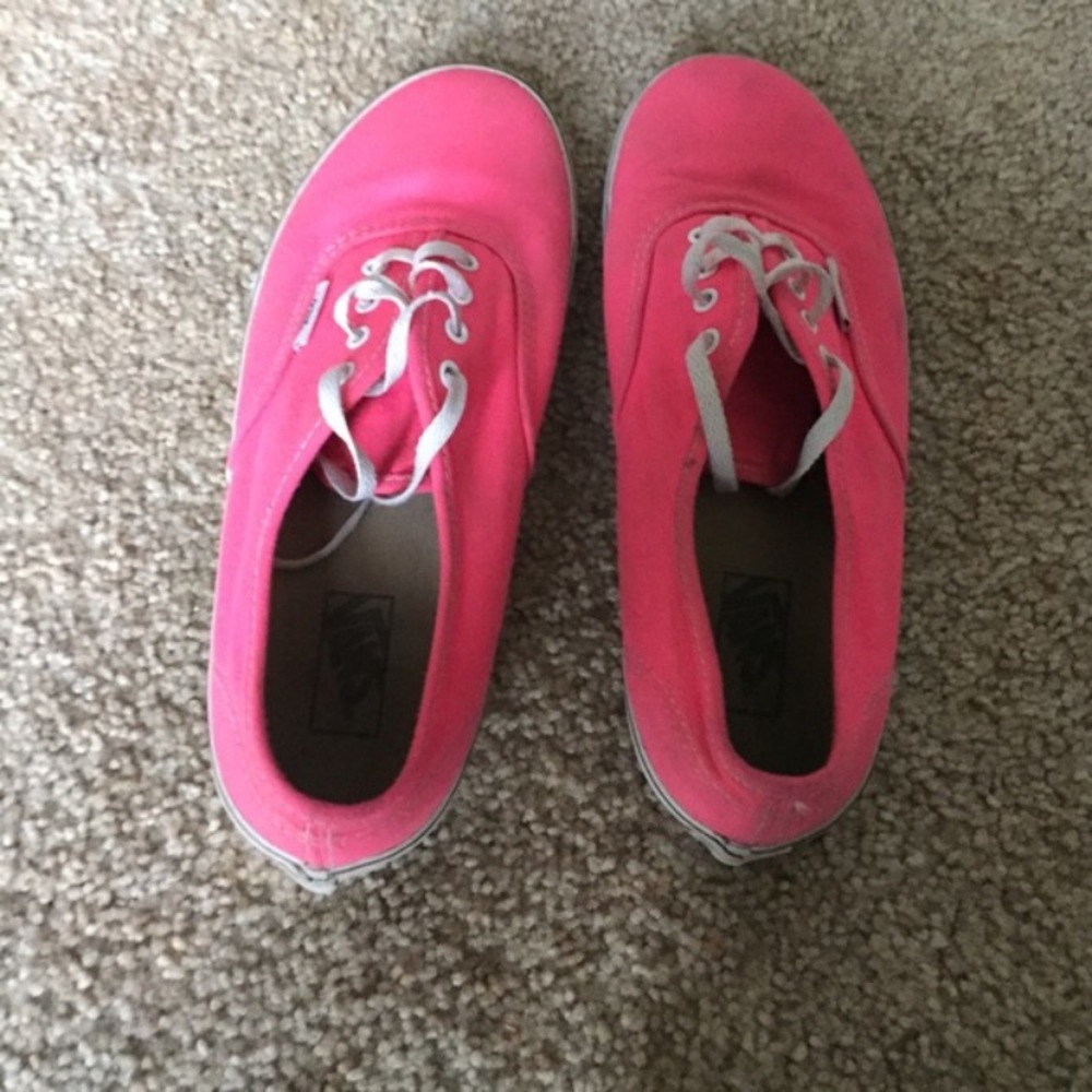 Pink vans!!