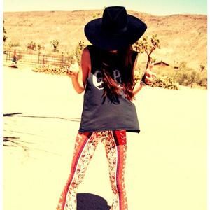 Meet your Posher, Rose