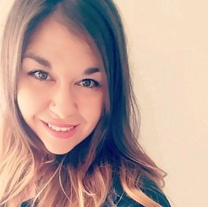 Meet your Posher, Renee