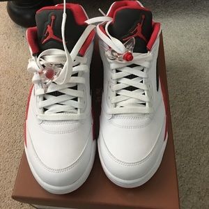 Air Jordan 5