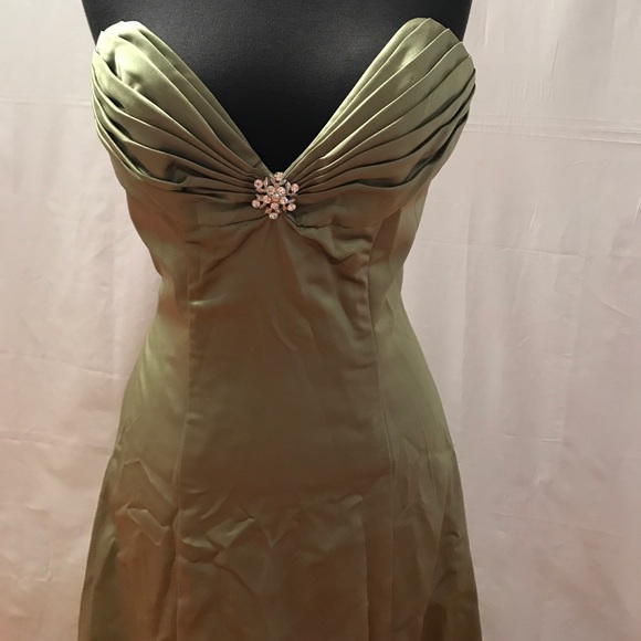 Olive Gown - Picture 2 of 5