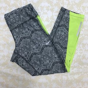 Nike small dri-fit crop