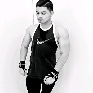 Meet your Posher, Diego