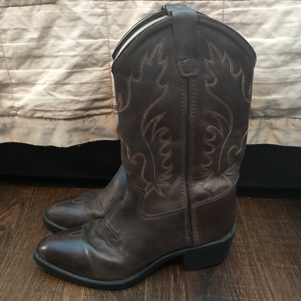 Old West Cowgirl Boots - size 6