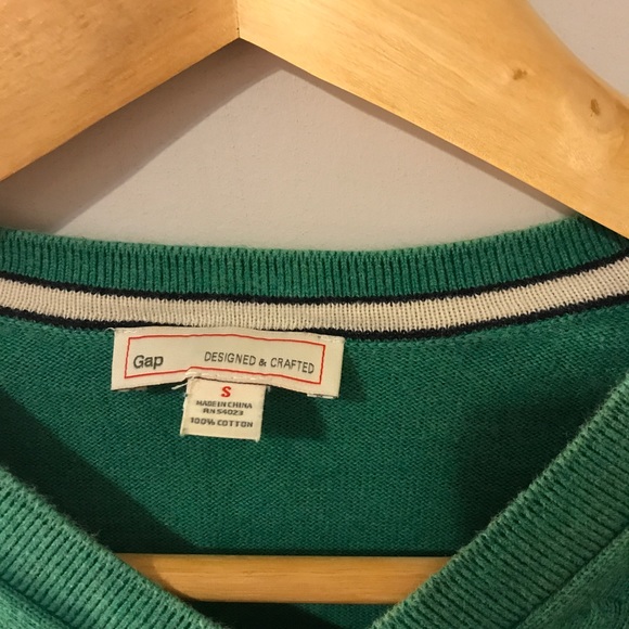 Men's small Gap 100% Cotton V-Neck Sweater, Green - Picture 2 of 2