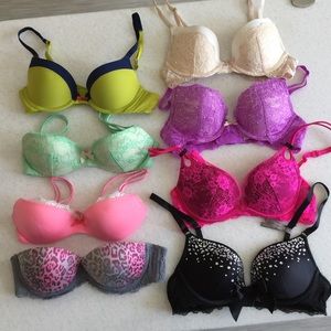 Victoria's Secret and pink bras 11 total