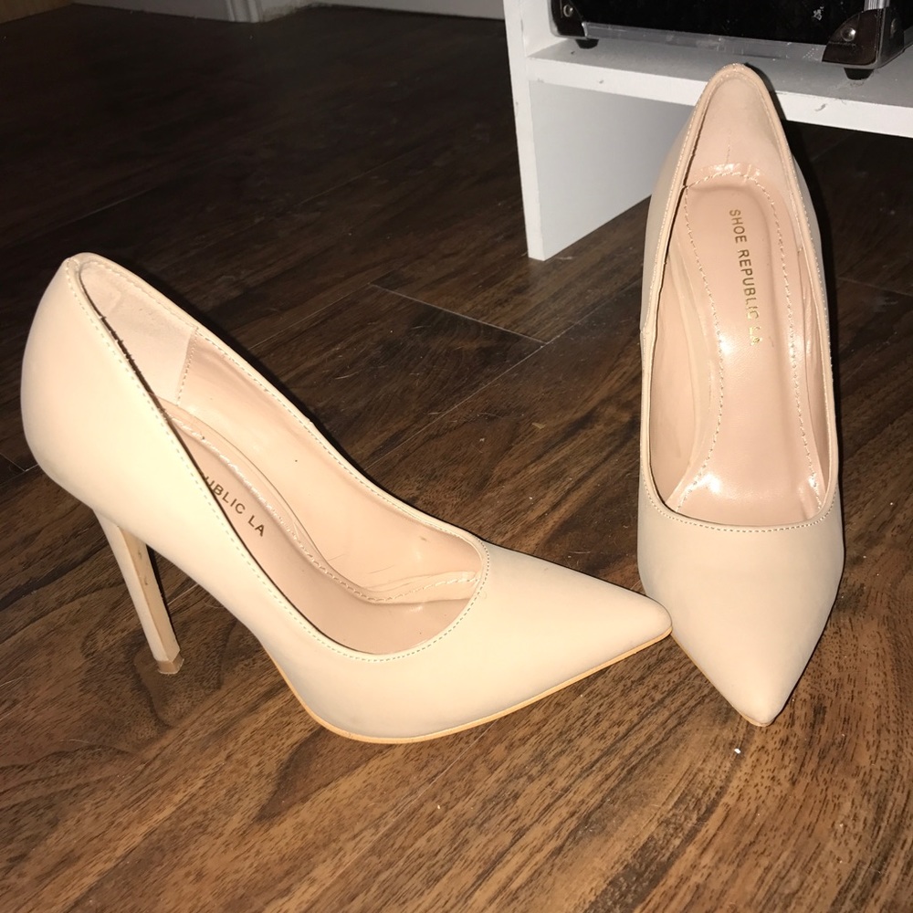 Nude heels