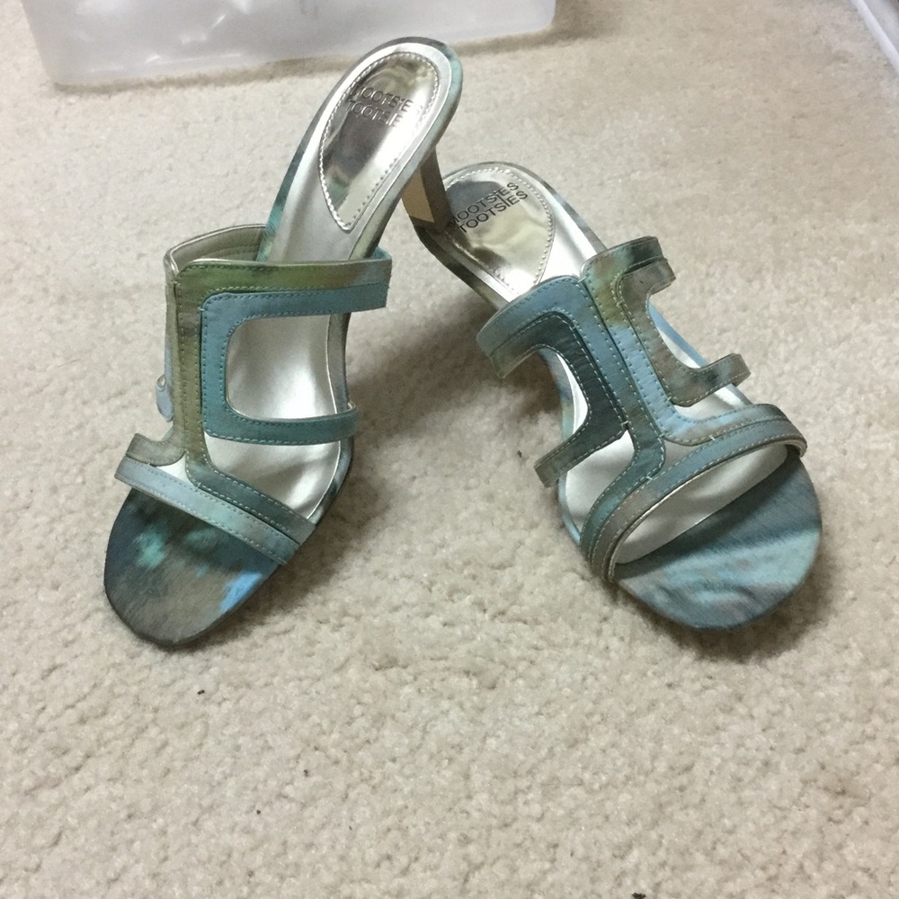 Kitten Heel