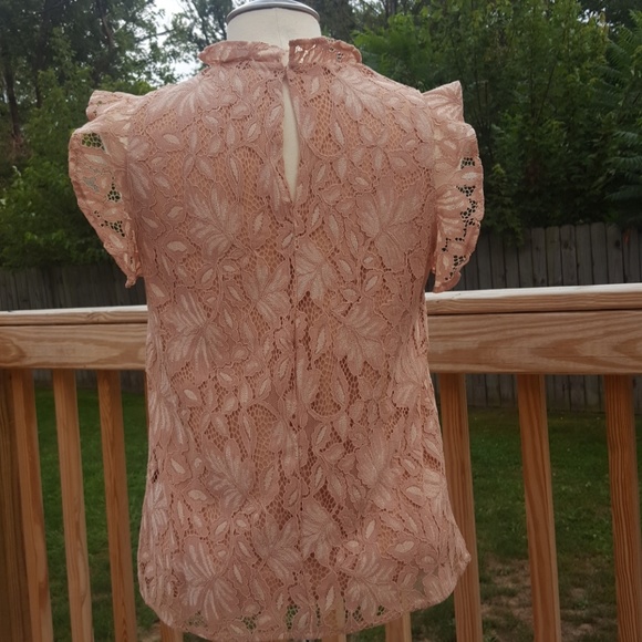 H&M lacey flutter sleeved top (S) - Picture 4 of 5