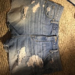 Jean Shorte-Ripped