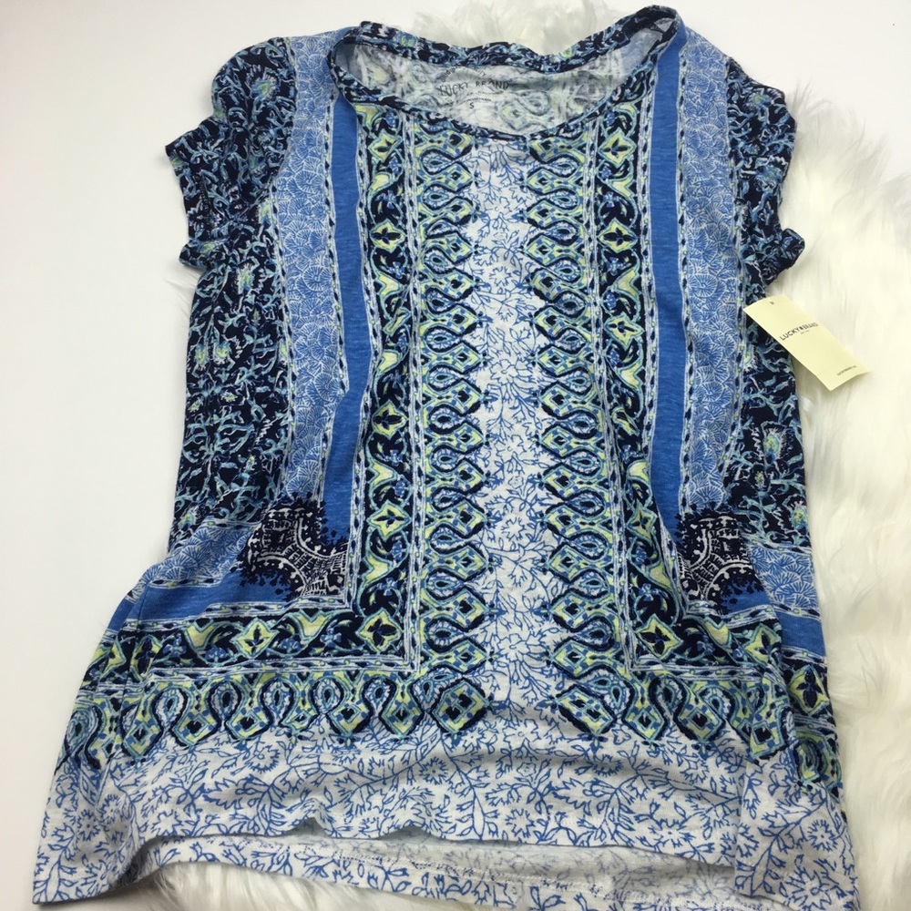NWT Lucky Brand Scarf Printed Tee - Picture 3 of 5
