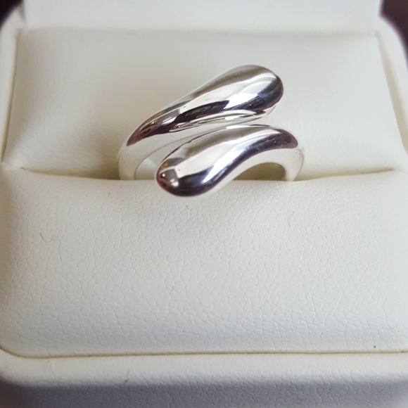 Silver Double Teardrop Ring - Picture 2 of 3