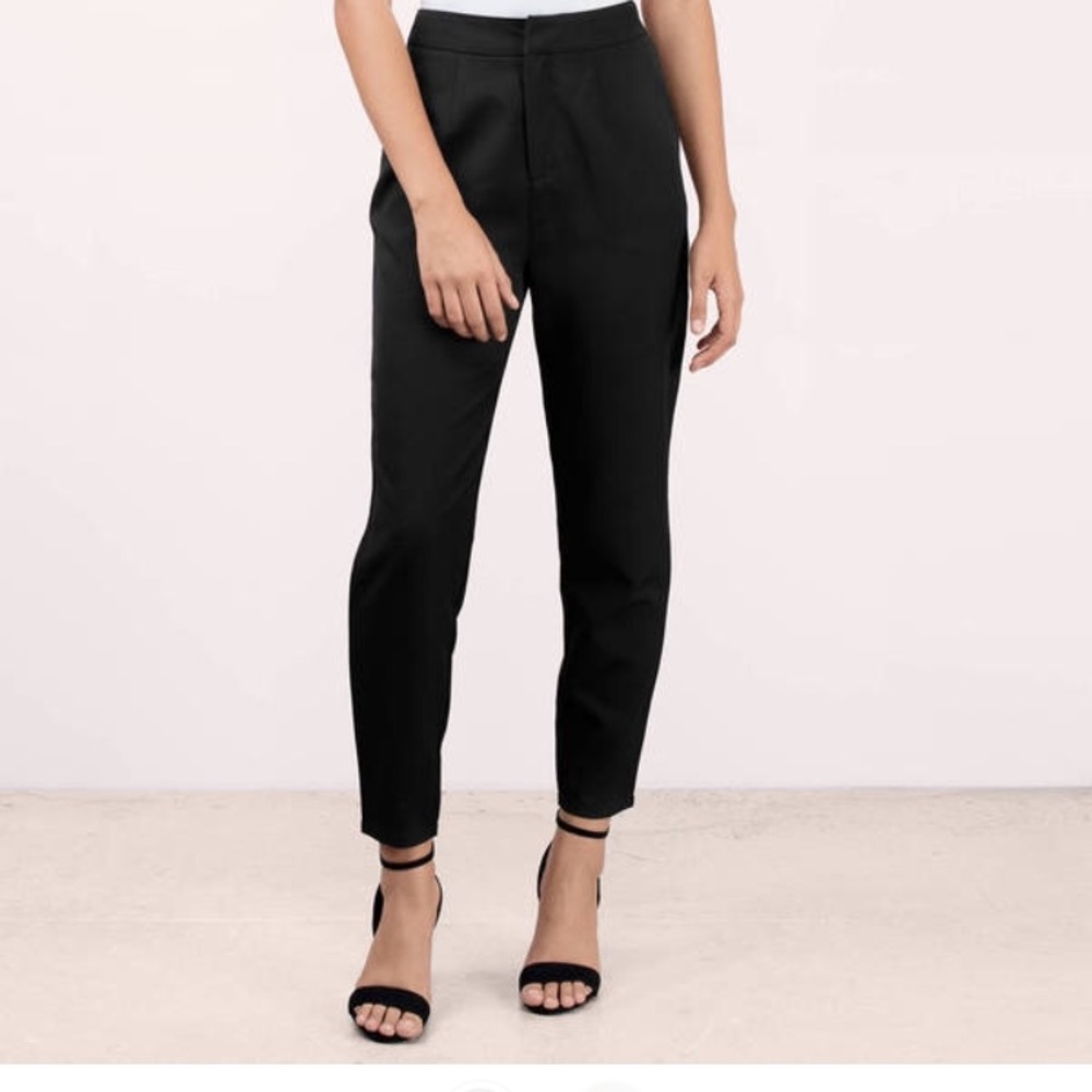 Brand New TOBI cropped black cigarette pants