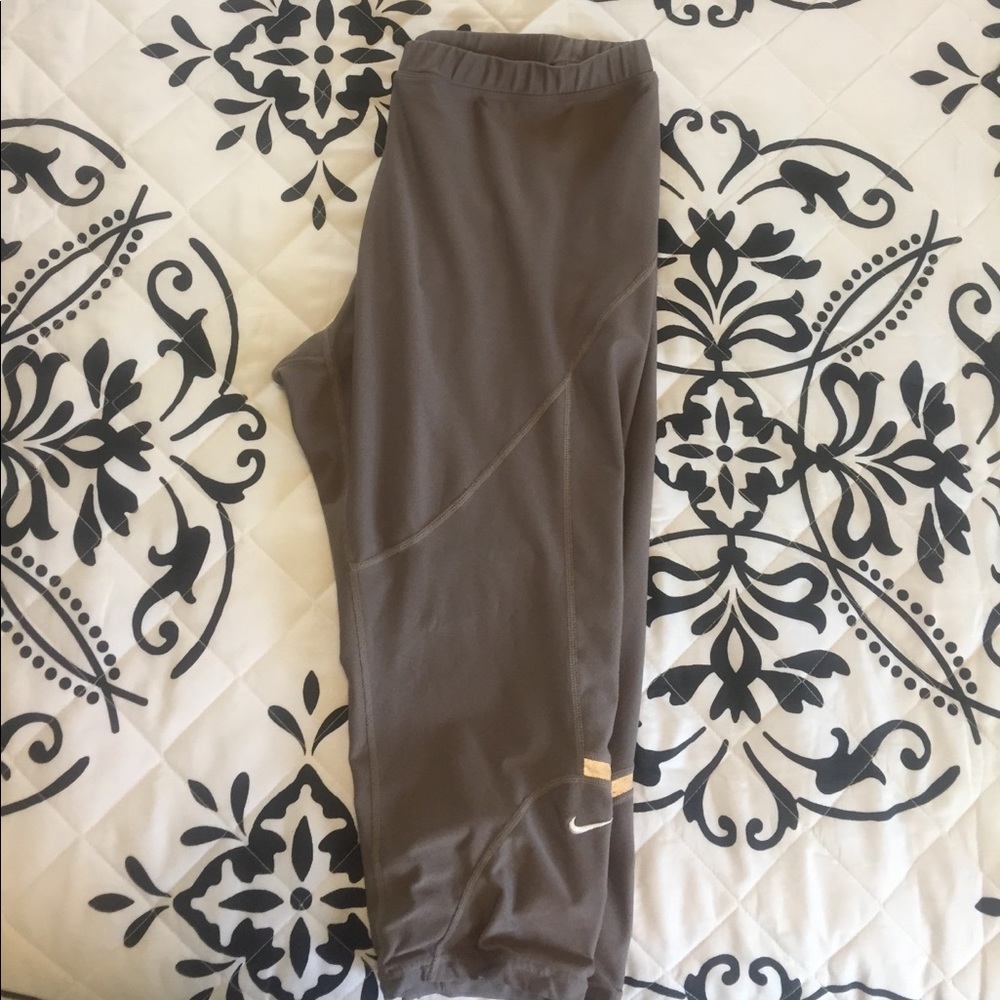 Nike leggings