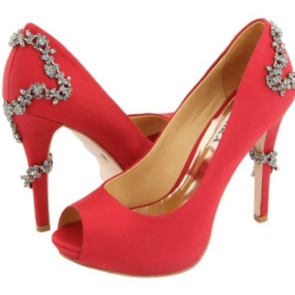 Badgley Mischka Red Peep top pump. New! NWOT
