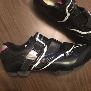 Shimano Mountain bike shoes pink and black