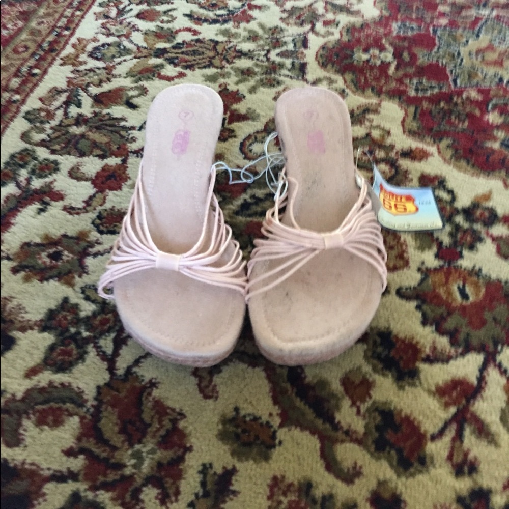 Women's Pink Shoes - Sandal