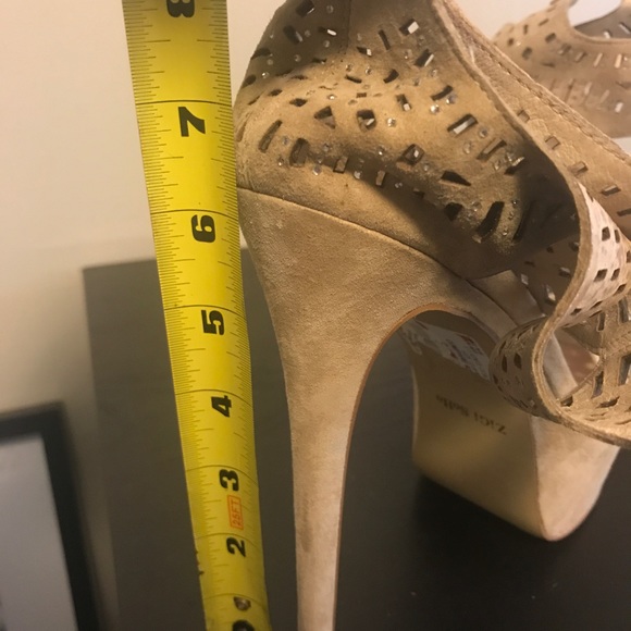 Tan Suede Heels - Picture 4 of 5