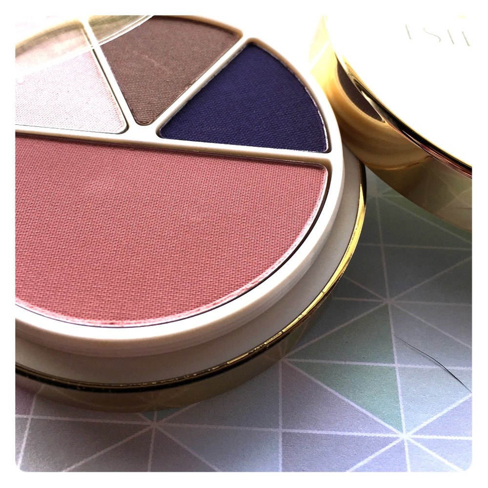 Estēe Lauder Pure Color EyeShadow/Blush palette