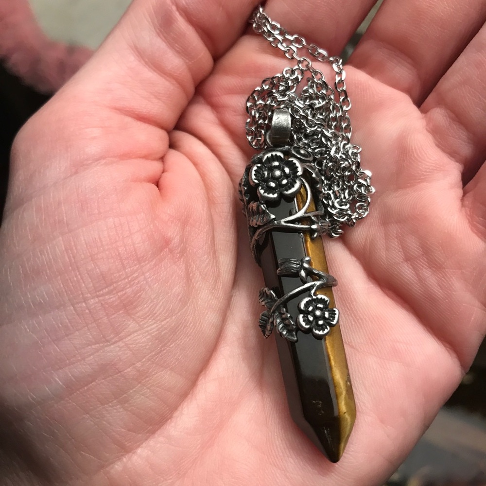 ☹️Currently out of stock☹️Tiger eye necklaces