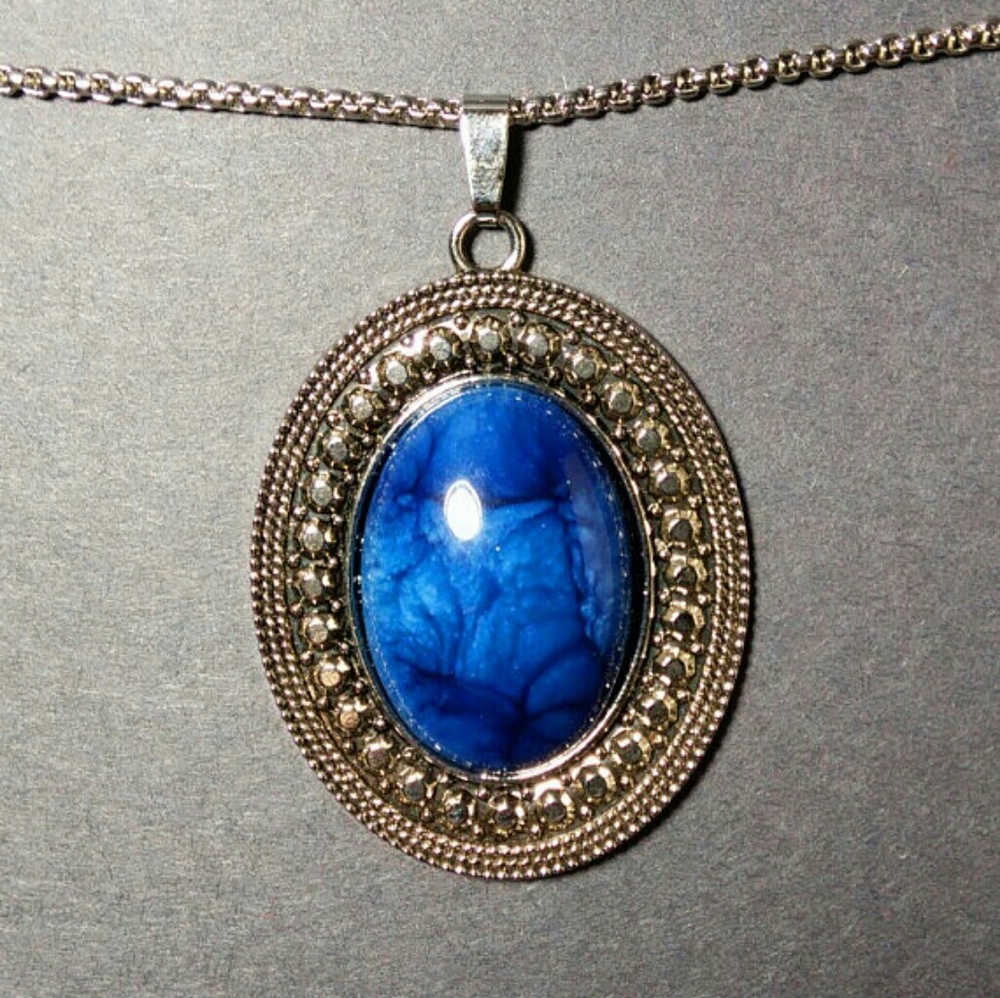 LilisCo Round Stone Pendant Necklace 24" - Blue
