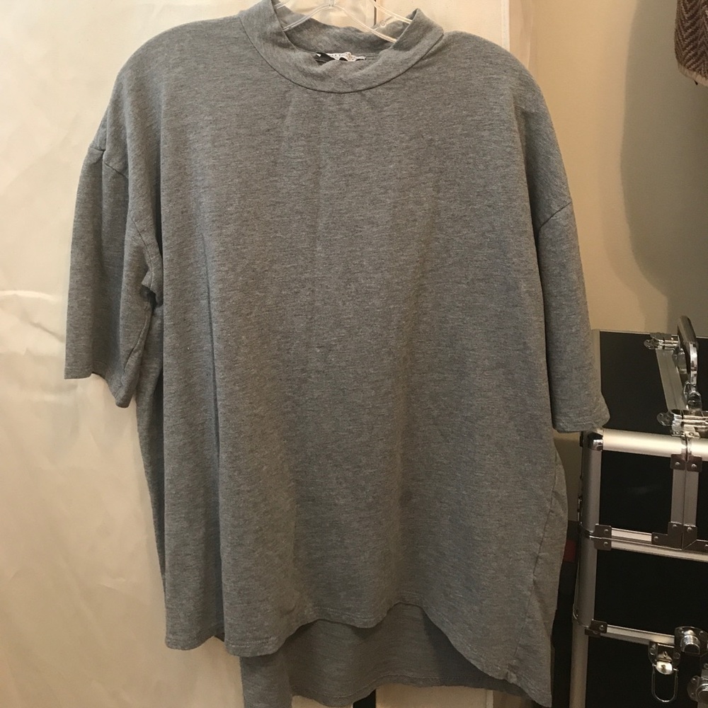 Zara tee