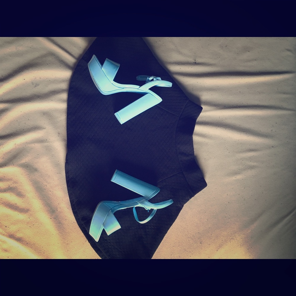 Skirt - Picture 2 of 4