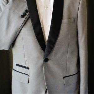 Silver/Gray Tuxedo/ shirt/ 2 ties/ Halloween