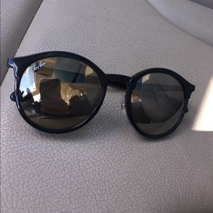 Black Ray-Ban Emma Sunglasses