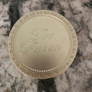 Too faced bronzer
