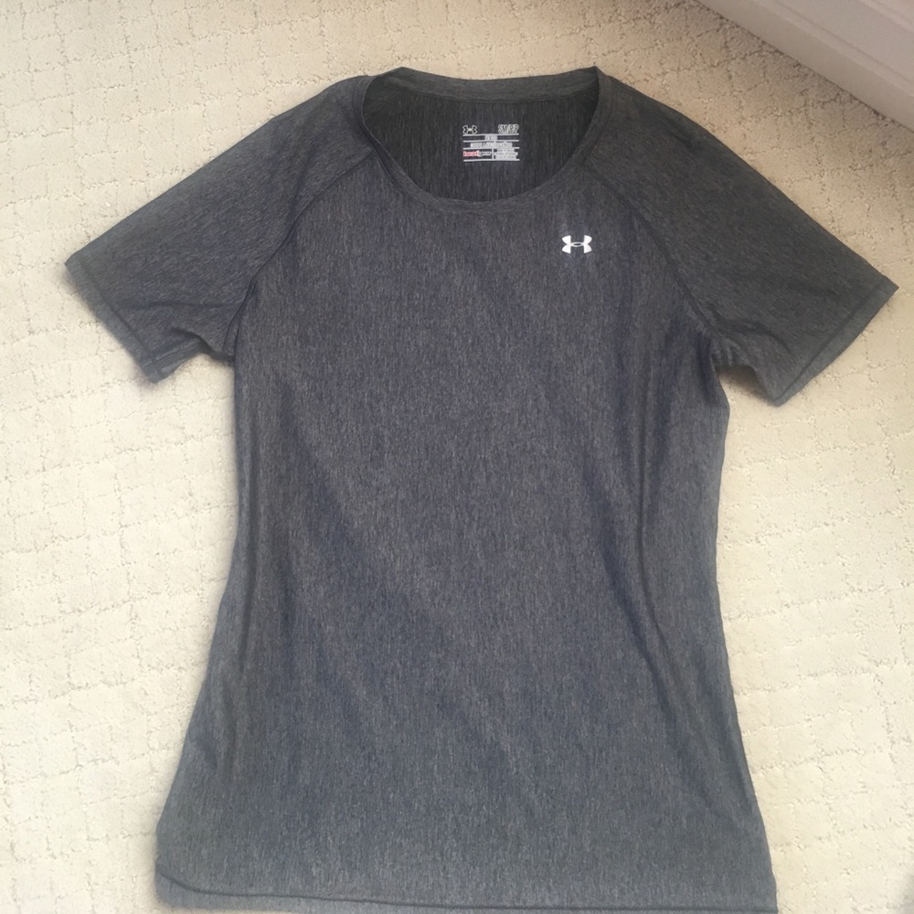 Under Armour small shirt