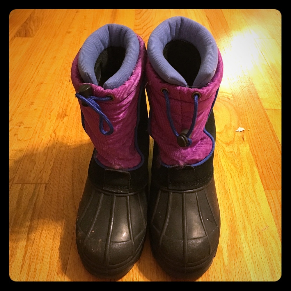 snow boots