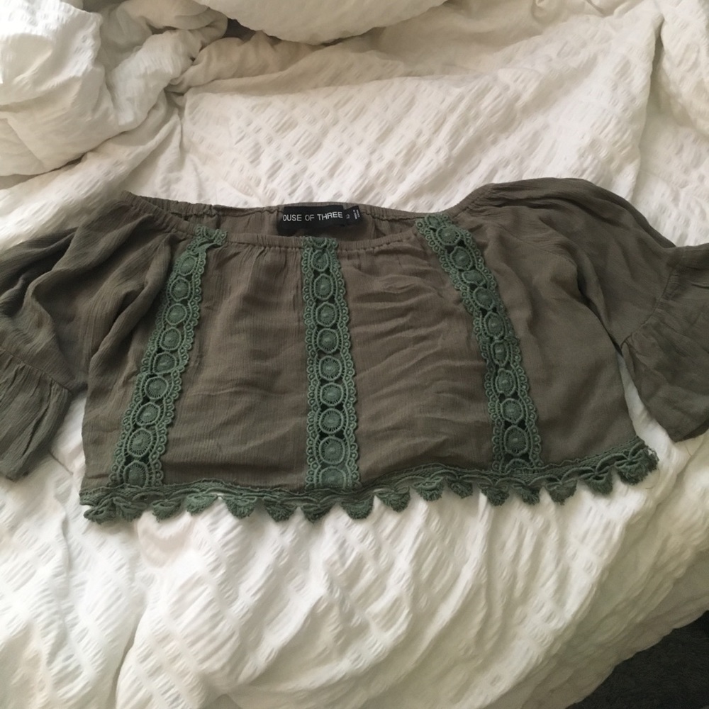 LF off the shoulder top