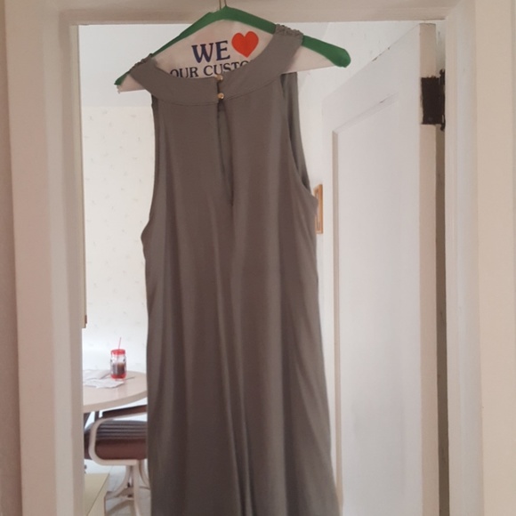 I'm too fat for this dress - Picture 3 of 4