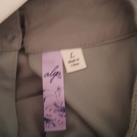 I'm too fat for this dress - Picture 4 of 4