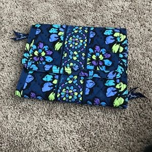 Vera Bradley bathroom bag