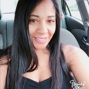 Meet your Posher, Nikki