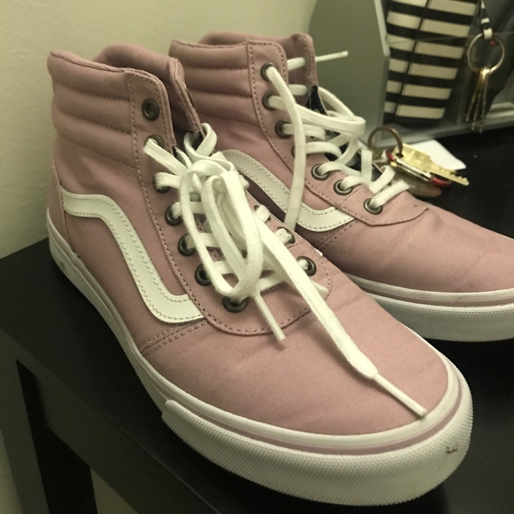 Vans 8.5 Pink High-Tops