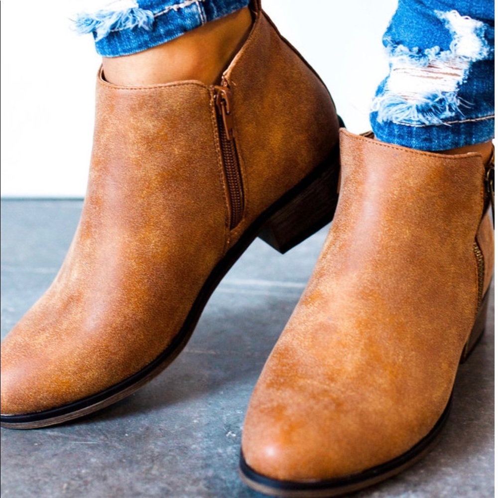 Double Zipper Bootie Tan - Picture 1 of 3