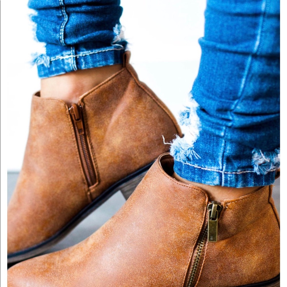 Double Zipper Bootie Tan - Picture 3 of 3