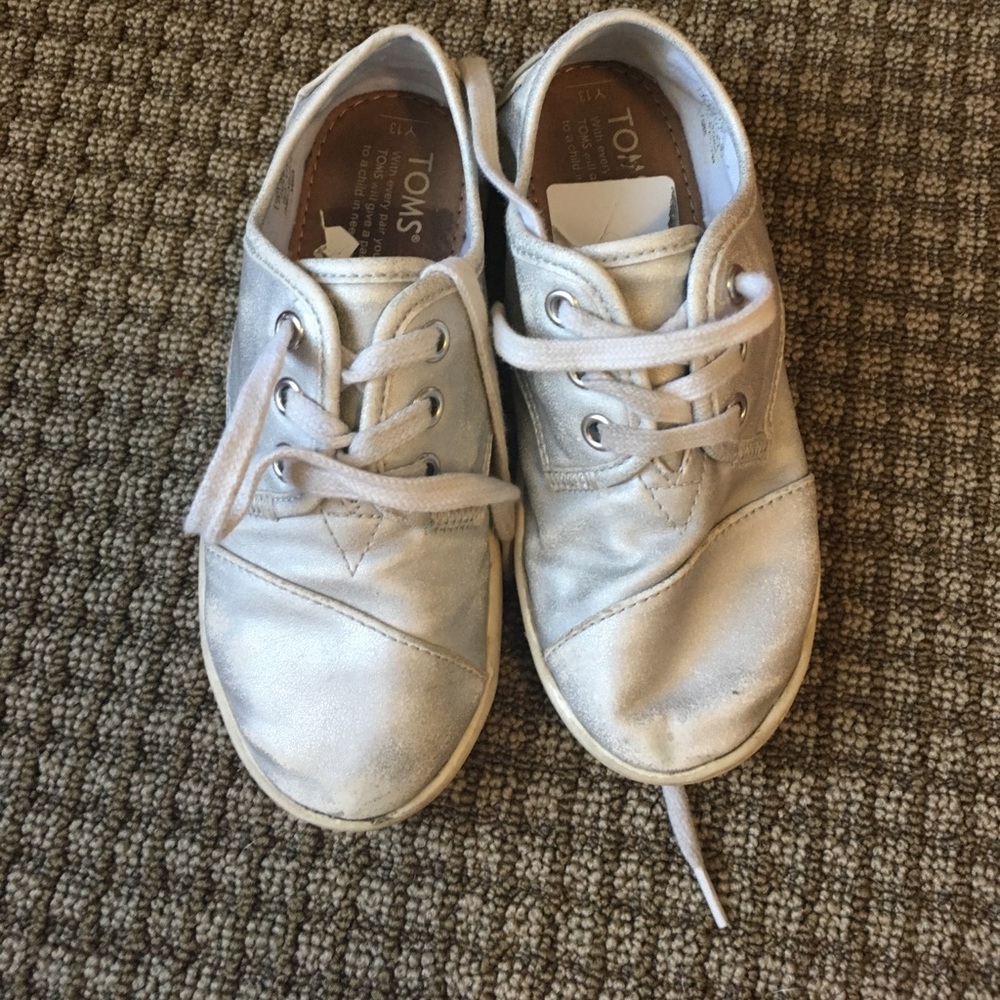 Toms girls shoes