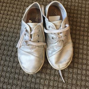 Toms girls shoes