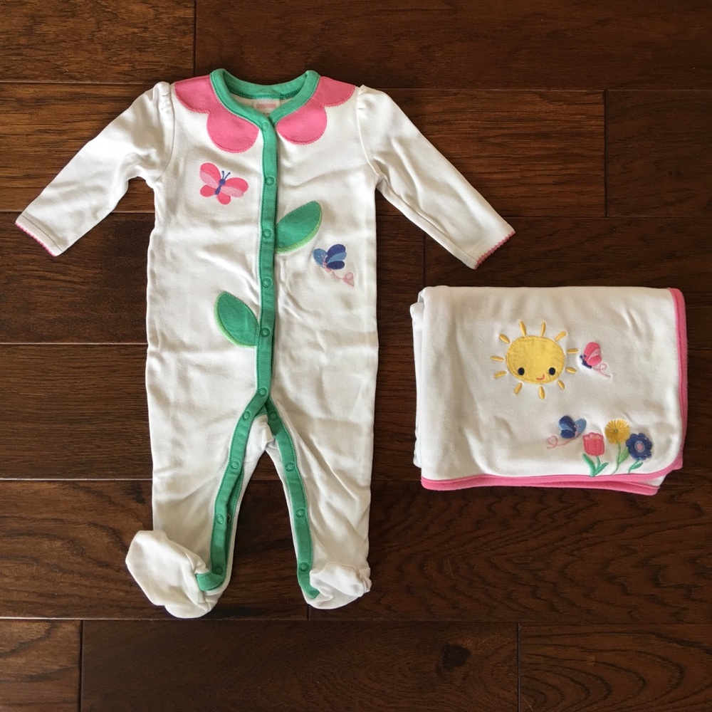 Footed One Piece and Blanket Set by Gymboree