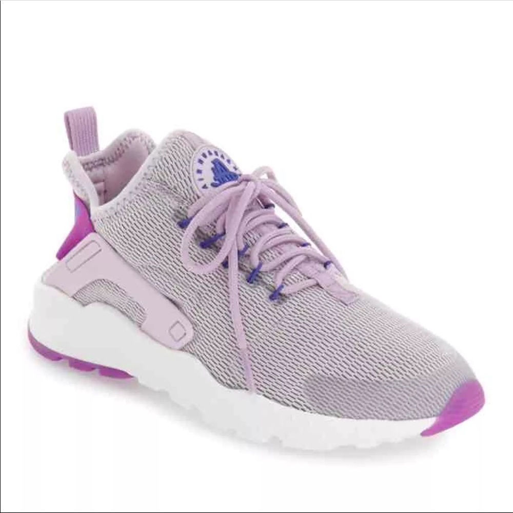 Nike Shoes Huarache Size 7 Lilac/Purple