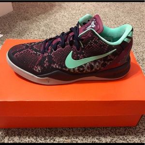 Kobe Pit Viper 8s